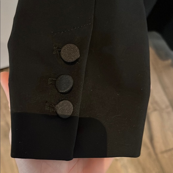 Brand new Elegant Black Double-Breasted Women's Coat - Picture 7 of 7